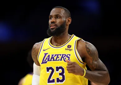 Dallas Mavericks v Los Angeles Lakers