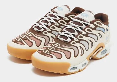 Nike-Air-Max-Plus-Drift-Phantom-Cacao-Wow-FD4290-001-1