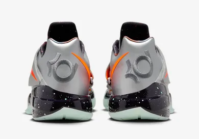Nike-KD-4-Galaxy-2024-FD2635-001-5