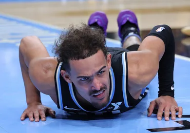 Los Angeles Lakers v Atlanta Hawks