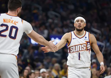 Phoenix Suns v Golden State Warriors