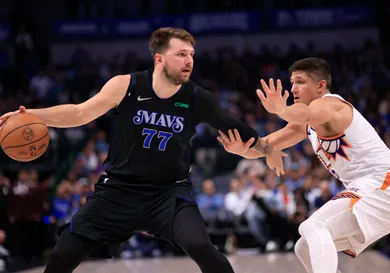 Phoenix Suns v Dallas Mavericks
