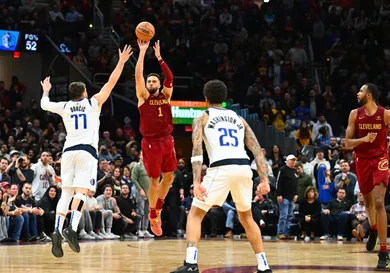 Dallas Mavericks v Cleveland Cavaliers