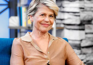 Linda Hamilton Visits The IMDb Show