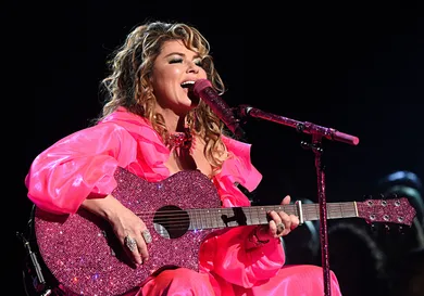 2019 American Music Awards - Roaming Show And Backstage