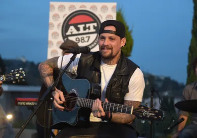 The Madden Brothers Perform At 98.7 FM's Penthouse Party Pad