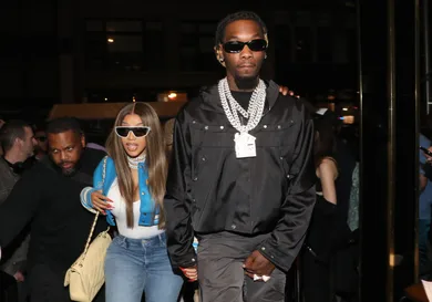 Offset Hosts Wonderland