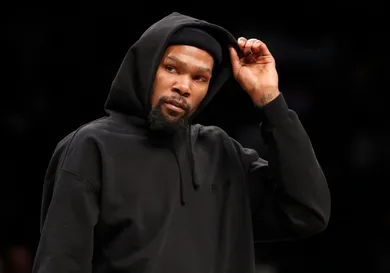 Los Angeles Lakers v Brooklyn Nets