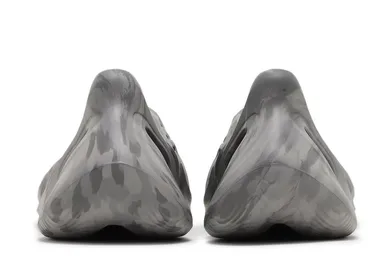 adidas-Yeezy-Foam-Runner-MX-Granite-IE4931-3