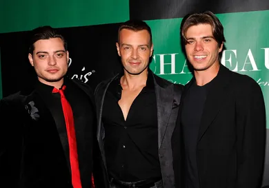Joey Lawrence Celebrates 36th Birthday with Brothers Matthew and Andrew at Chateau Nightclub &amp; Gardens in Las Vegas