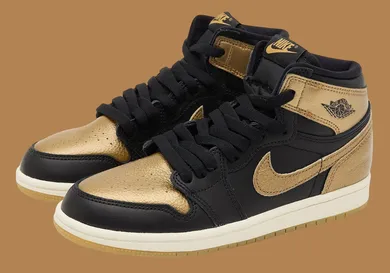Air-Jordan-1-Metallic-Gold-DZ5485-071