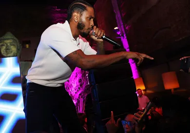 inBetweeners &amp; D&amp;G, powered by UNXD. DGFamily NFT.NYC Party