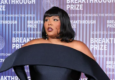 The Tenth Breakthrough Prize Ceremony - Arrivals