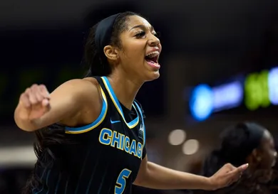 Chicago Sky v Dallas Wings