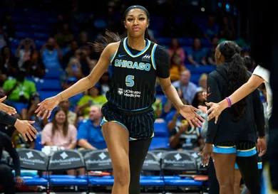 Chicago Sky v Dallas Wings