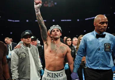 Devin Haney v Ryan Garcia