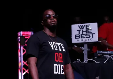 Syndication: Tallahassee