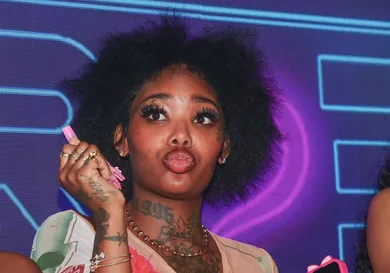 Ladies Love R&amp;B Wednesdays