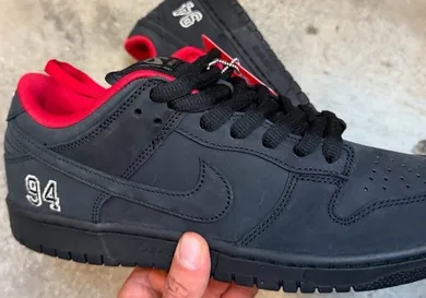Supreme-Nike-SB-Dunk-Low-Black-Release-Info