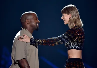 2015 MTV Video Music Awards - Fixed Show