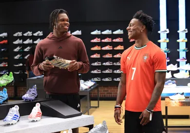 ishowspeed-dicks-sporting-goods-sneaker-news