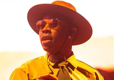 Syndication: Desert Sun