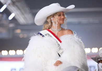 Ester Dean Open Letter Keri Hilson Beyonce Diss Music News