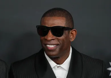 deion-sanders-nike-air-dt-max-sneaker-news