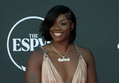 Claressa Shields Doesn't Beef Women Gossip News