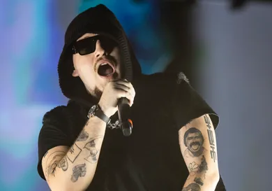 Yeat Drake Fire Emoji Playlist Hip Hop News