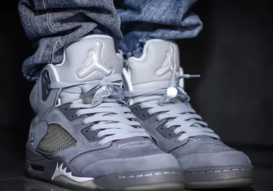 air-jordan-5-wolf-grey-sneaker-news