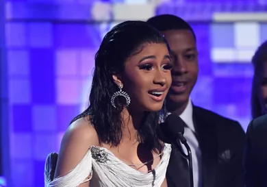Cardi B Apologizes Atlantic Records Hip Hop News