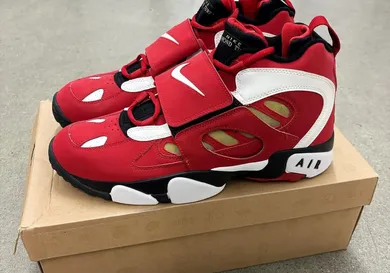 nike-air-diamond-turf-2-og-fire-red-sneaker-news