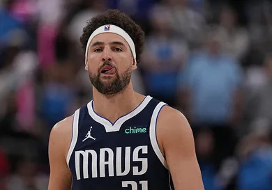 Dallas Mavericks v Los Angeles Clippers