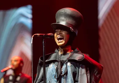 erykah-badu-alchemist-tour-hip-hop-news