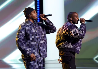 clipse-kendrick-lamar-chains-and-whips-live-performance-hip-hop-news