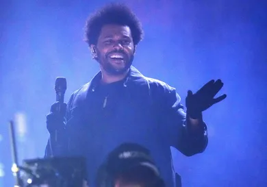 the-weeknd-blinding-lights-billboard-chart-hip-hop-news