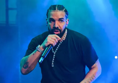 Drake Yeat Julia Wolf Dog House Fire Emoji Playlist Hip Hop News