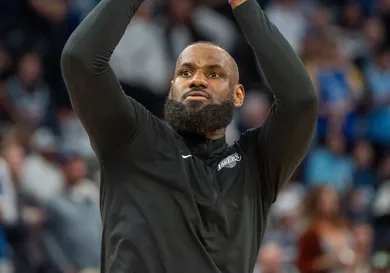 LeBron James 2 Chainz Deluxe Album Meme Hip Hop News