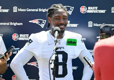 Model Stefon Diggs Father Baby Cardi B Pregnancy Hip Hop News