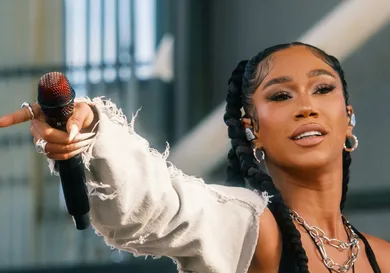 bia-rapper-summer-smash-2024-2