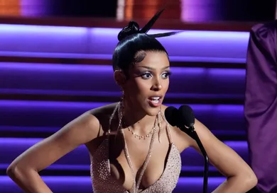 Doja Cat Defends "Vie" Cover Hip Hop News