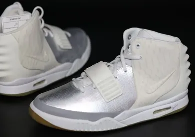 nike-air-yeezy-2-silver-white-sample-sneaker-news