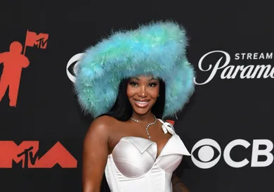 Summer Walker Content Chris Brown Music News