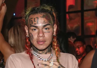Bhad Bhabie 6ix9ine Feud Claims Underage Rap Flings Hip Hop News