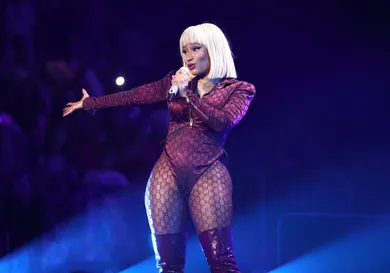 Nicki Minaj Hyping Up New Album Claims Ideas Stolen Hip Hop News