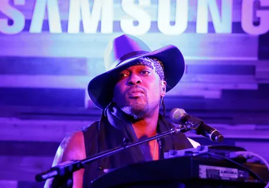 D'Angelo Daughter Breaks Silence Music News