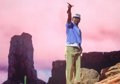 Syndication: Desert Sun