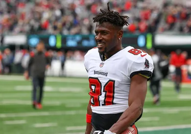 Antonio Brown 6ix9ine Charlie Kirk Jokes Adin Ross Hip Hop News