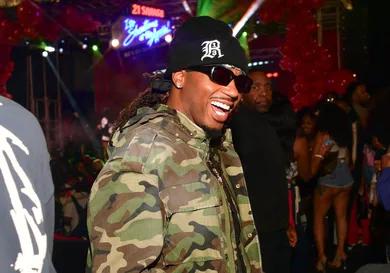 Fans Call Out Metro Boomin Neutral Rap Beef Drake Feud Hip Hop News